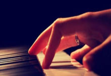 又一位第三名下课的主帅！看看人家这魄力，国足还要留着伊万？.